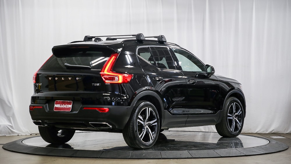 Volvo Xc40 R Design Pro Black